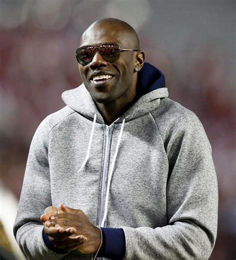 Former Nfl Receiver Terrell Owens Activates Window With Edmonton