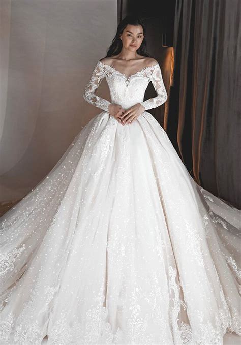 Olivia Bottega 2 In 1 Lace Wedding Dress Ob7962 With Detachable Skirt Wedding Dress The Knot