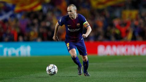 Andres Iniesta I Can See Myself At Barcelona For Another Two Years If