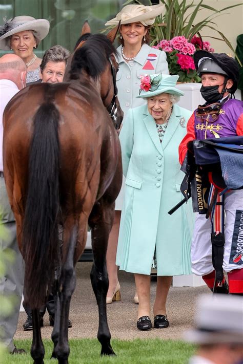 名伯楽・エリザベス女王所有の競走馬が続々売却へ なぜ英王室は競馬に深く関わってきたのか マネーポストweb Part 2