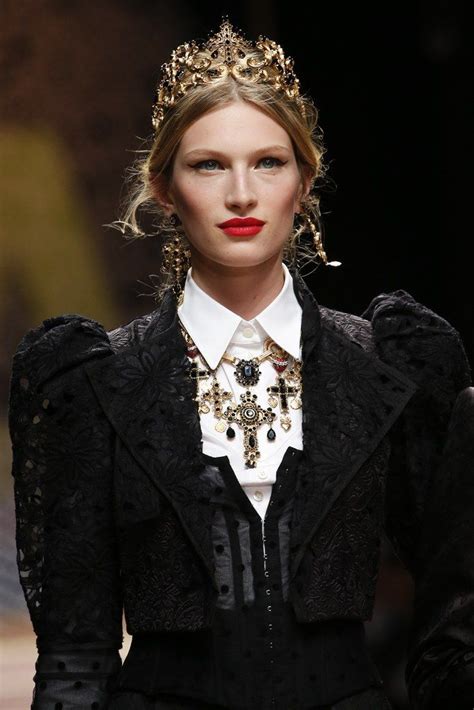 Dolce Gabbana Baroque Fashion Dolce And Gabbana Dark Fashion