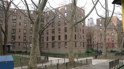 Stay At Home Order Packs Nycha Families Into Tiny Apartments Abc7 New