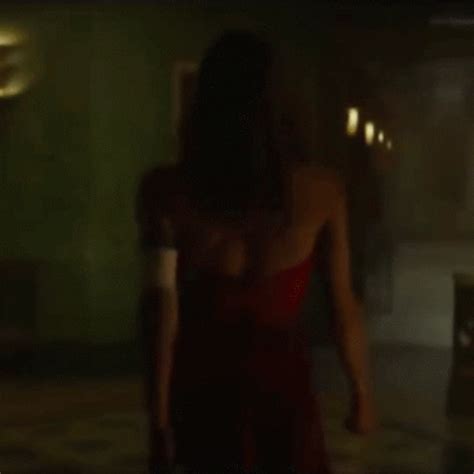 Sofia Boutella In The Trailer For Hotel Artemis Olive Oomph