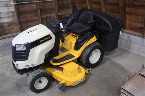 Sold 2011 Cub Cadet Gtx 1054 Other Equipment Turf Tractor Zoom