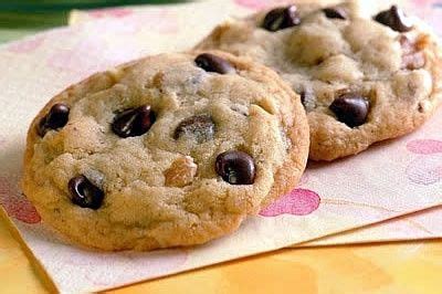 Our most trusted diabetic cookies recipes. Healthy Diabetic Recipe for Chocolate Chip Cookies | Diabetic recipes desserts, Healthy recipes ...