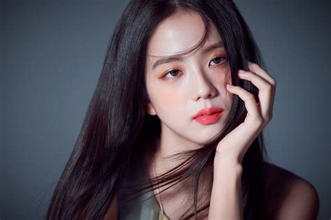 Hình ảnh Jisoo BlackPink ngầu cá tính đẹp tựa nữ thần