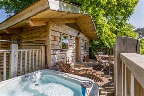41 Best Treehouse Holidays With A Hot Tub In The Uk 2023 Cabin Hot Tub Log Cabin Holidays
