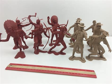 Lot Of Cowboys And Indians 6” Plastic Toys 1960s Louis Marx And Co