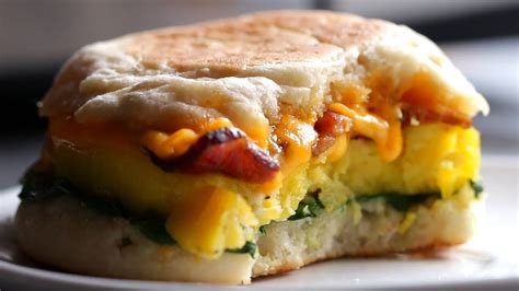 This recipe takes a couple of minutes, provides you a nice dose of delicious veggies, and also looks fairly impressive. Microwave-Prep Breakfast Sandwiches - YouTube | Breakfast ...