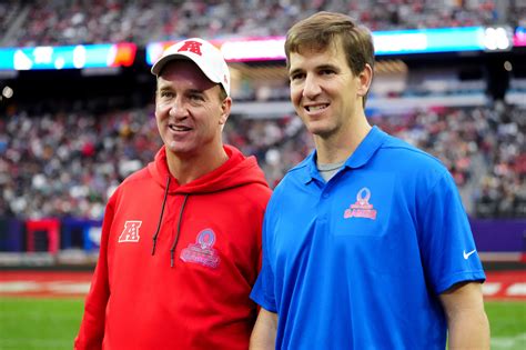 Peyton And Eli Manning Share Their Top 3 Favorite Christmas Movies As