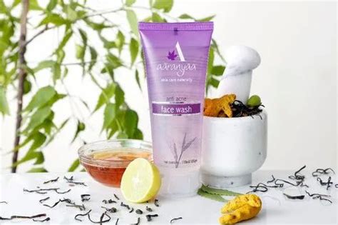 Aaranyaa Natural Anti Acne Face Wash Oily And Acne Prone Packaging