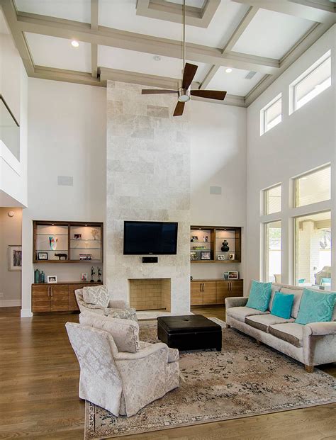 Fantastic High Ceiling Design With Stylish Fan And Recessed Lamps In A