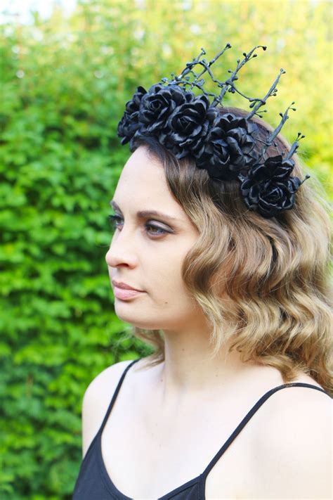 Black Flower Crown Gothic Wedding Tiara Halloween Headpiece Etsy