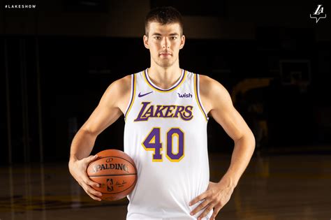 Los angeles lakers women's kyle kuzma icon swingman jersey. LOOK: Lakers bring back Showtime with their jerseys for ...