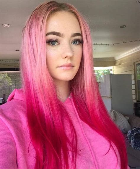Pink Hair Styles To Pep Up Your Look