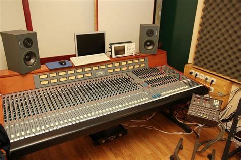 How to Build a Home Recording Studio Desk | eBay