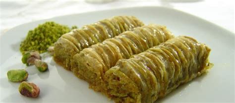 Baklava tarifi ve malzemeleri vatandaşlar tarafından araştırma konusu olmaya devam ediyor. Burma Baklava Tarifi - İyi Yemek Tarifleri
