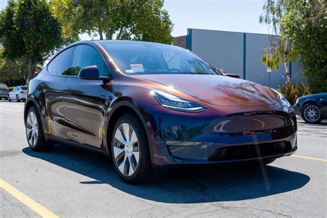 Tesla Model Y Wrap Guide To Cost Types Shops Diy More