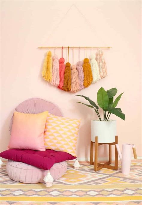 Cheap And Easy Diy Wall Decor Ideas • The Budget Decorator