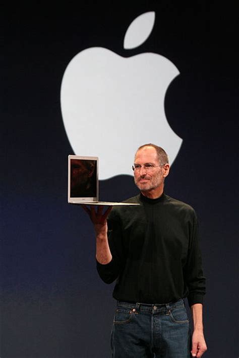 Short Biography Of Steve Jobs