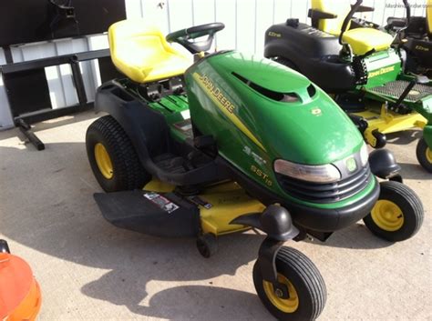 John Deere Sst15 15 Hp Lawn Tractor John Deere Lawn Tractors