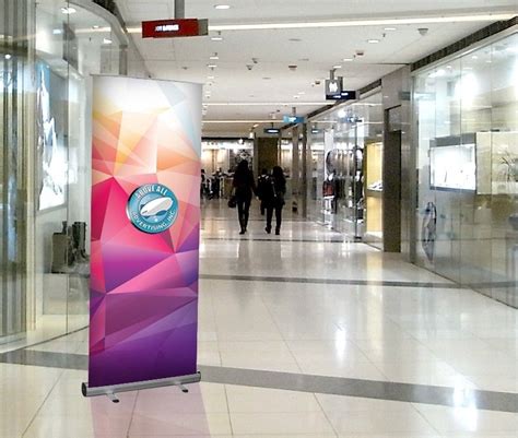 Retractable Banner S1 33 X 80 Price 8333 Banner Size 325w