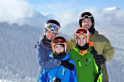 Visit These 9 Best Colorado Ski Resorts For Families