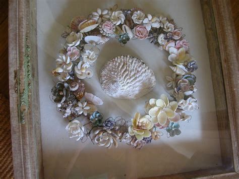 Shadow Box With Shell Flowers Shell Crafts Shell Flowers Shell Art