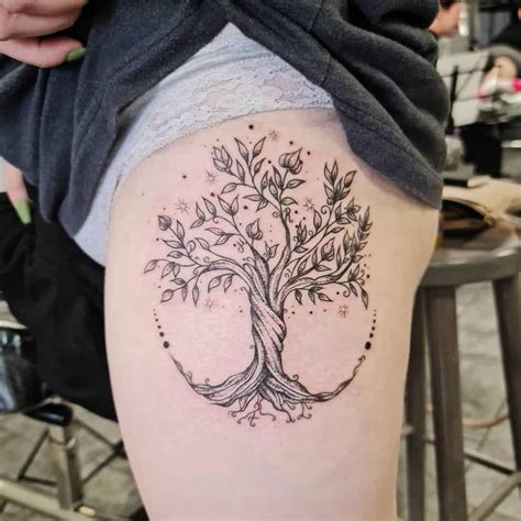 Family Tree Tattoo Design Ideas To Show Off Your Roots