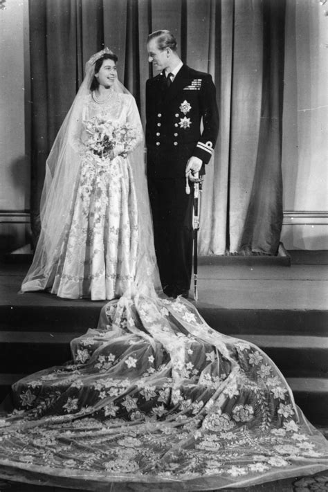 21 april 1926) and princess margaret rose (b. 10 Hidden Details You Didn't Know About Queen Elizabeth's ...