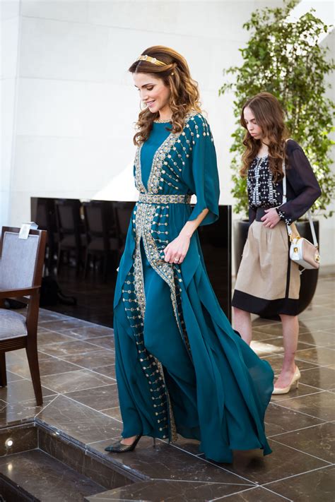 Happy Birthday Queen Rania Of Jordan Social Media Is Key To Her Sovereignty Ibtimes Uk