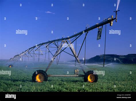 Farm Irrigation Equipment Okanogan County Washington Stock Photo Alamy