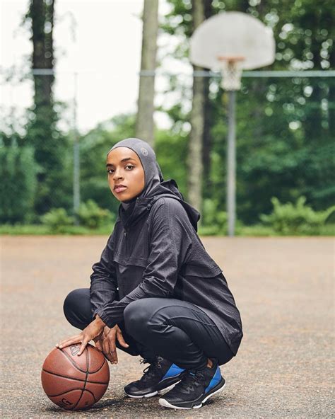 She Fought To Give Hijabs A Place In Basketball Now She S Training Muslim Girls In London Ont