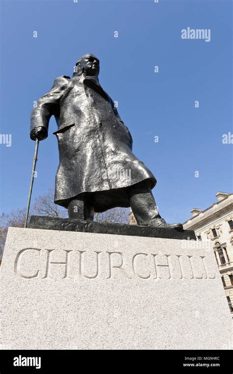 Winstone Churchill Statue Hi Res Stock Photography And Images Alamy