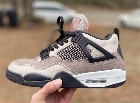 Hats to match the air jordan 4 taupe haze here's a look at some hats to hook with the air jordan 4 taupe haze. Air Jordan 4 Taupe Haze Tear-Away DB0732-200 Release Date - SBD