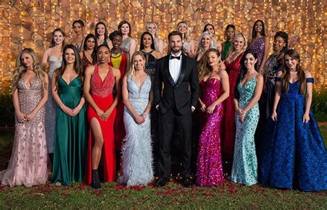 360 Roses 28 Dates And 6 Other Cool Facts About The Bachelor Sa