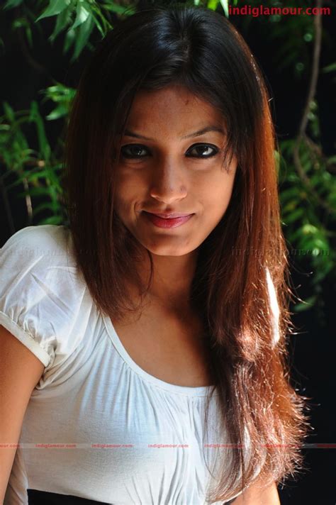 Ruby Parihar Actress Photo Image Pics And Stills