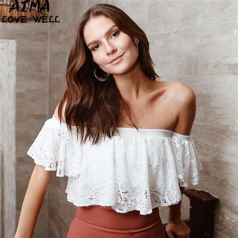 Fashion Crop Tops Women 2018 Summer Lace Lantern Sleeve Sexy Strapless Beach Tops White Ruched