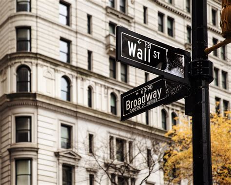 7 Must See Spots In Nycs Financial District Aka Wall Street Blog
