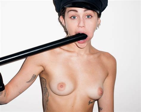 Miley Cyrus Nude Kitchen Pics HQ Porn Website Photos Comments