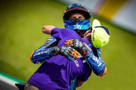 Visualizza altre idee su marina, fratellastri, brno. Luca Marini Diminta Lebih Santai seperti Rossi : Okezone ...