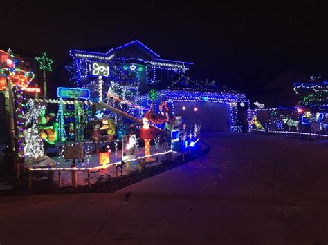 Some of the Best Christmas Light Displays in Winnipeg | QX104 - Country