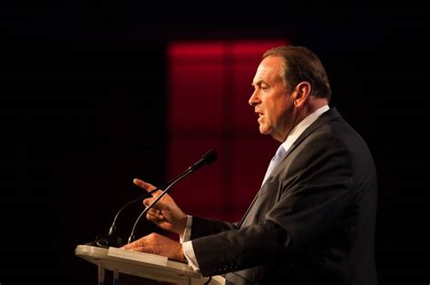 mike huckabee suggests he wouldn t enforce same sex marriage decision wsj