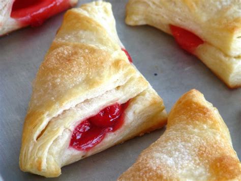 In the middle of each square of pastry, place 1 tablespoon of lemon curd. Cherry Turnovers With Homemade Puff Pastry Recipe