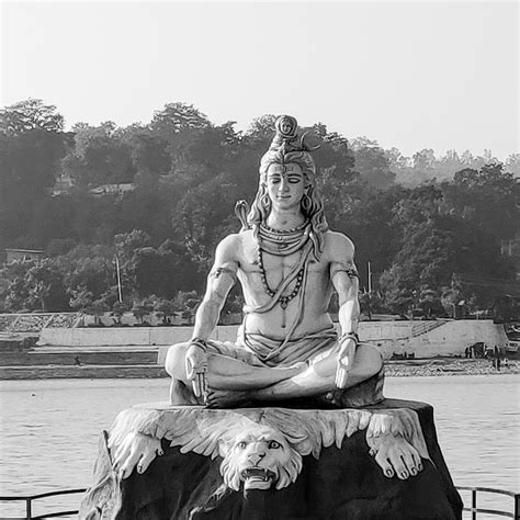 Similar Photos - Dewa Siwa Hitam Putih (#1101781) - HD Wallpaper