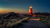Leuchtende Nachtwolken am Leuchtturm von Kampen auf Sylt Foto & Bild ...