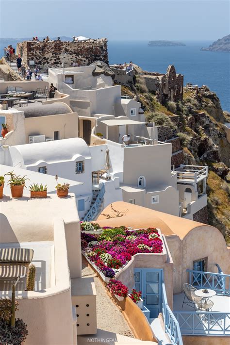 How To Visit Oia Santorini Best Hotels Sunset And Castle Tips