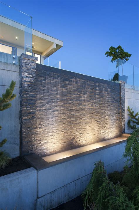 Alka Pool This Impressive Water Wall Acts As A Water Feature Bringing
