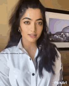 Rashmika Mandhana Keert GIF Rashmika Mandhana Keert Posing Discover