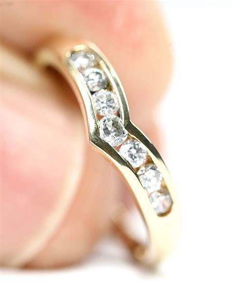 Vintage 9ct Yellow Gold Cubic Zirconia Wishbone Ring Fully Hallmarked Size O 1 2 Or Us 7 1 4